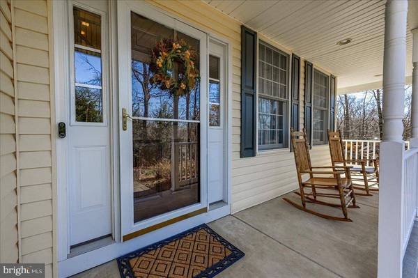 19583 FIVE FORKS RD, Stewartstown, PA 17363