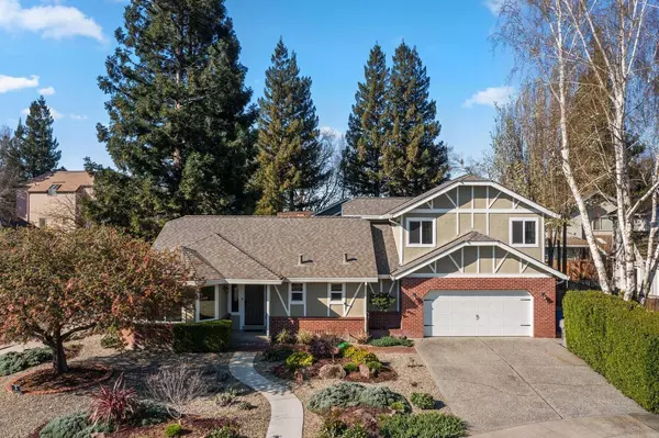 2 Silmark CT, Sacramento, CA 95831