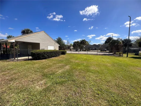 5213 VIA HACIENDA CIR #B306, Orlando, FL 32839
