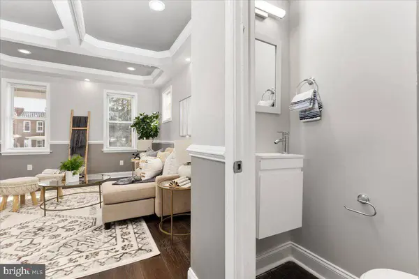 4038 FAIRFAX RD, Baltimore, MD 21216