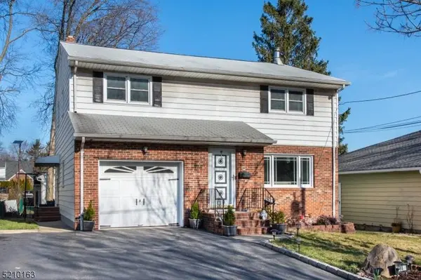 14 Kathryn St, Clifton City, NJ 07013