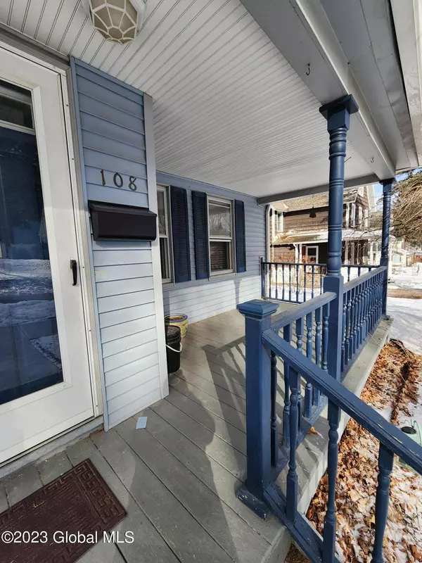 108 ballston ave Avenue, Ballston Spa, NY 12020