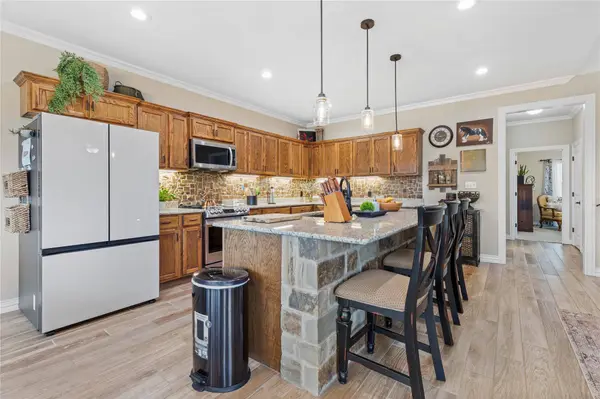 112 Prairie Meadow Lane, Pottsboro, TX 75076