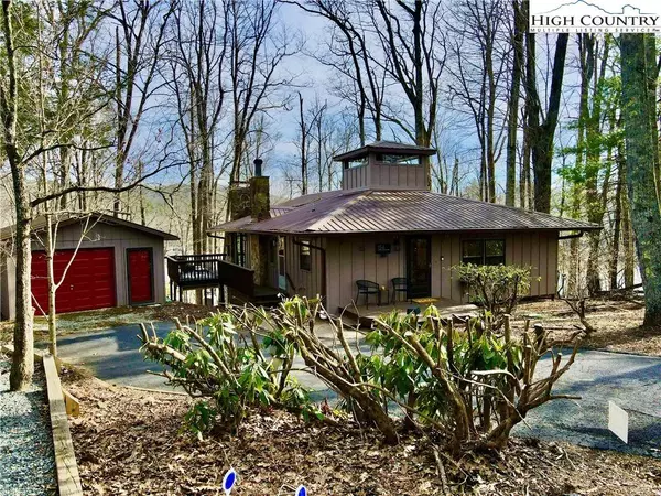 154 Lady Slipper LOOP, Newland, NC 28657