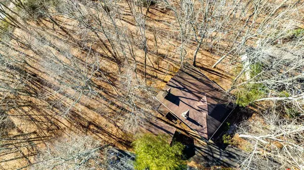 154 Lady Slipper LOOP, Newland, NC 28657