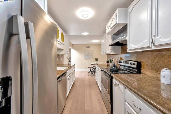 2641 Hawthorne Ave, Hayward, CA 94545