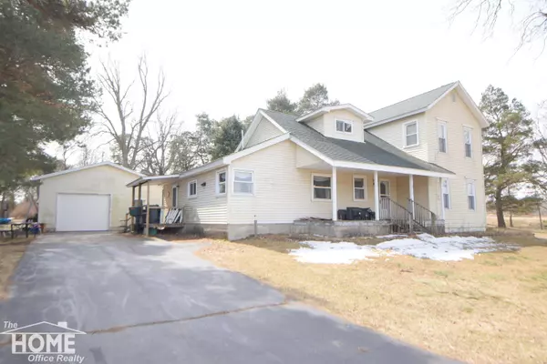 212 E Florence, Bancroft, MI 48414