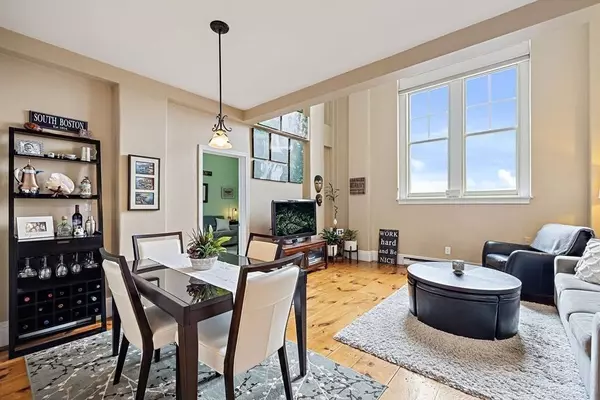 350 W 4th St #405, Boston, MA 02127