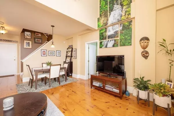 350 W 4th St #405, Boston, MA 02127