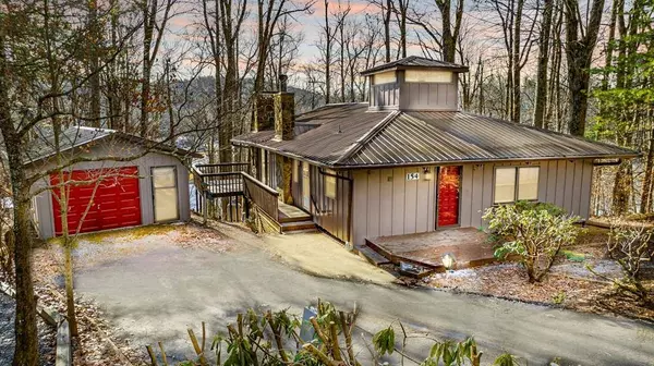 154 Lady Slipper LOOP, Newland, NC 28657