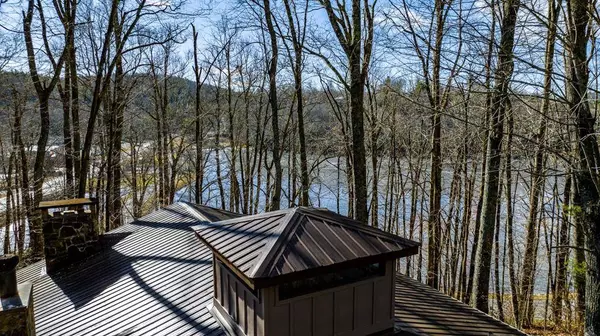 154 Lady Slipper LOOP, Newland, NC 28657