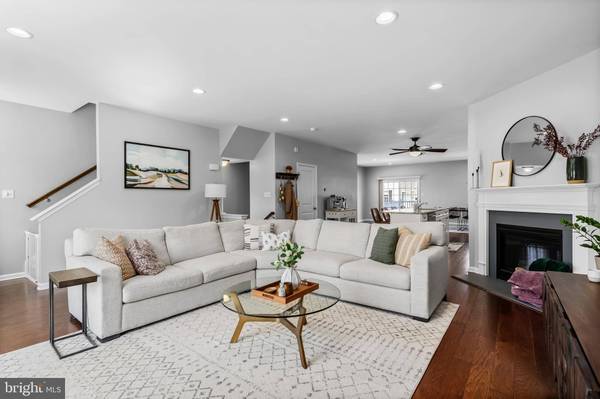 25 KEEGAN CT, Marlton, NJ 08053