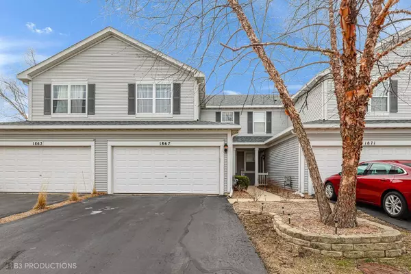 1867 S Wentworth Circle #1867, Romeoville, IL 60446