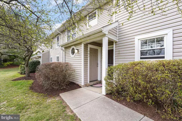 907 RAILWAY SQ #46, West Chester, PA 19380