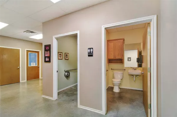 2237 N Edwards, Mount Pleasant, TX 75455