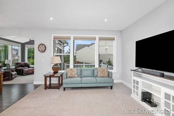 3052 Brayridge Drive, Jenison, MI 49428