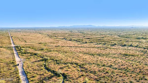 0 N 307th Avenue #144, Wittmann, AZ 85361