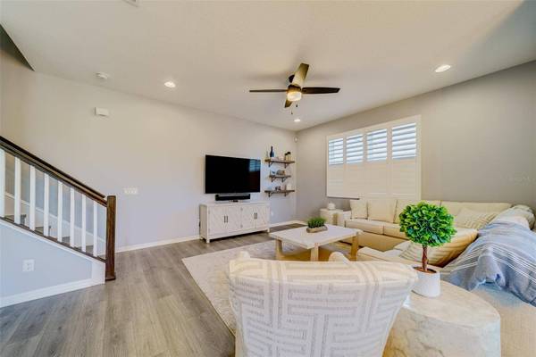 1645 EAGLE CREEK DR, Clearwater, FL 33764