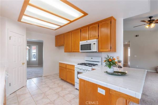 704 Richmind CT, Santa Maria, CA 93455