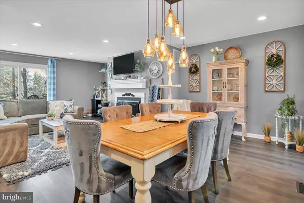 523 KINGS CROFT, Cherry Hill, NJ 08034