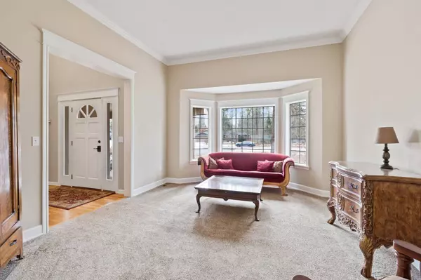 12531 W Eaglewood Ct, Nine Mile Falls, WA 99026