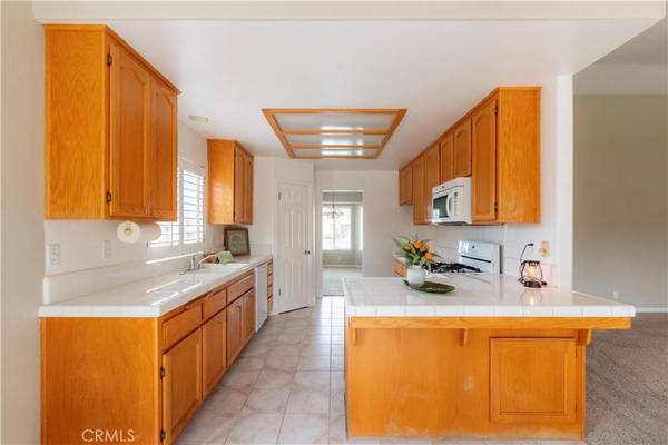 704 Richmind CT, Santa Maria, CA 93455