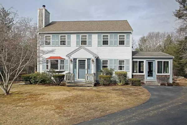 21 Martingale Lane, Plymouth, MA 02360