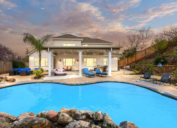 4512 Saxony DR, Rocklin, CA 95677