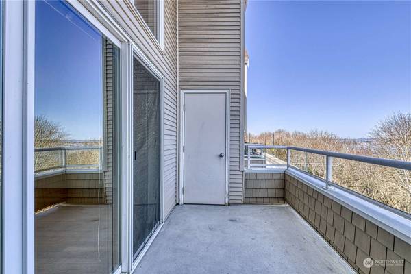 1 Broadway #303, Tacoma, WA 98402