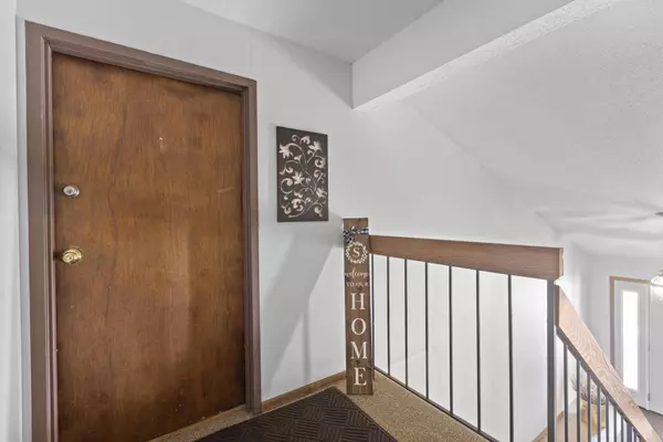 12229 42nd AVE N, Plymouth, MN 55441