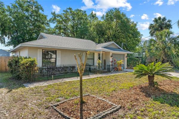 1002 N COLLINS ST, Plant City, FL 33563