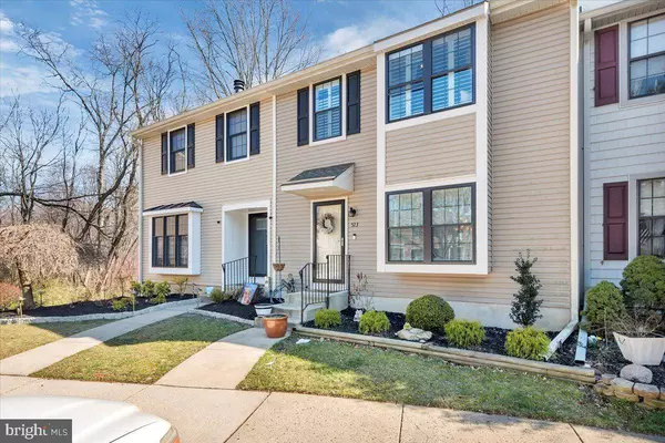 523 KINGS CROFT, Cherry Hill, NJ 08034