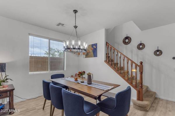 3465 E MILKY Way, Gilbert, AZ 85295