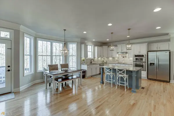 5959 Peacock LN, Hoschton, GA 30548