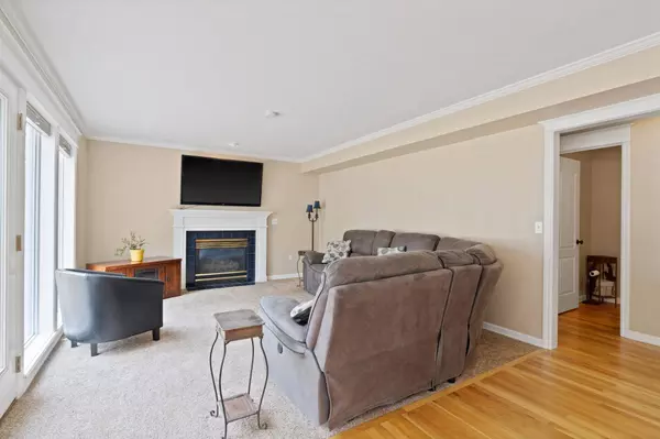 12531 W Eaglewood Ct, Nine Mile Falls, WA 99026