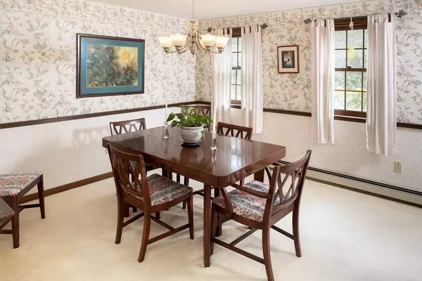 21 Martingale Lane, Plymouth, MA 02360