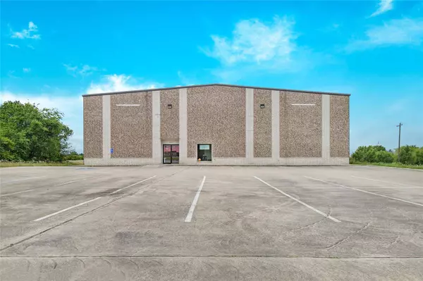 2237 N Edwards, Mount Pleasant, TX 75455