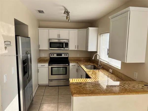 2701 55th St SW, Naples, FL 34116