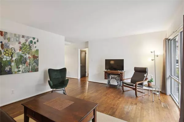 3048 Briarcliff RD NE #6, Atlanta, GA 30329