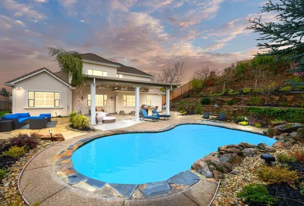 4512 Saxony DR, Rocklin, CA 95677