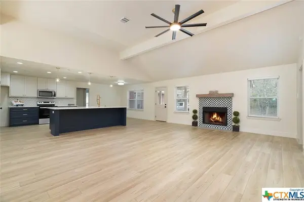 11860 Fm 775, Floresville, TX 78114