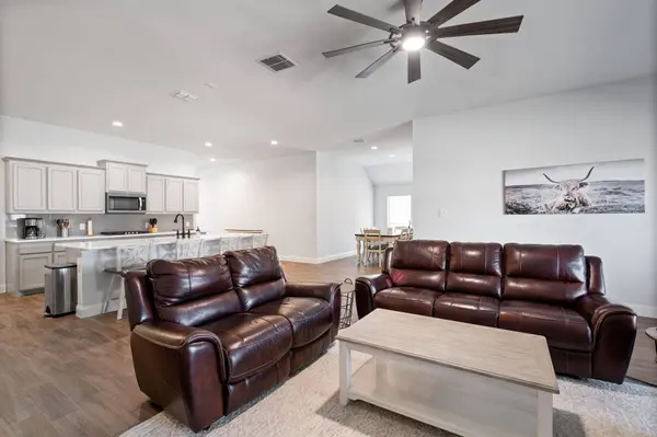 5808 Taylorsville Drive, Fort Worth, TX 76179