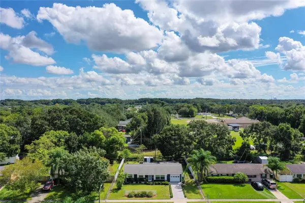 1833 GARWOOD DR, Orlando, FL 32822