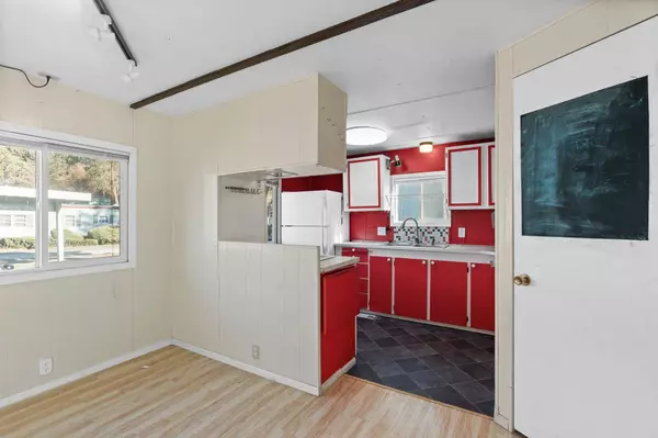 3231 W Boone Ave, Spokane, WA 99201