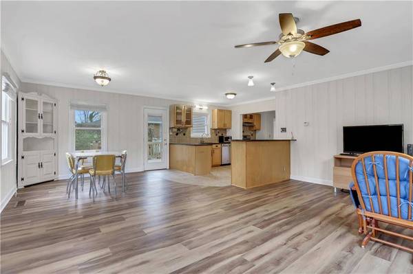 460 Hyde DR NE, Marietta, GA 30060