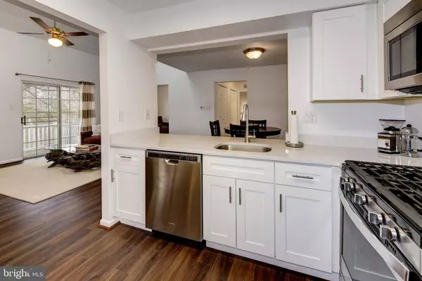 1304-B YARMOUTH LN, Mount Laurel, NJ 08054