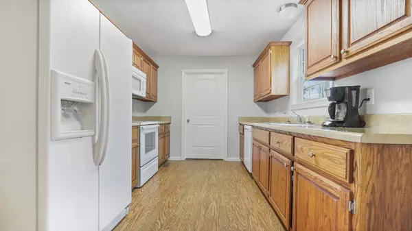 3366 Dobbins Pike, Portland, TN 37148