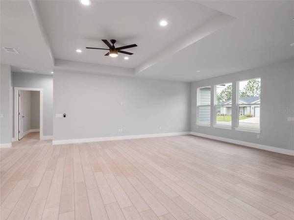 38 BURNING BUSH DR, Palm Coast, FL 32137