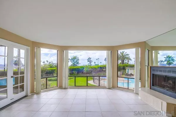 2930 Cowley Way #108, San Diego, CA 92117