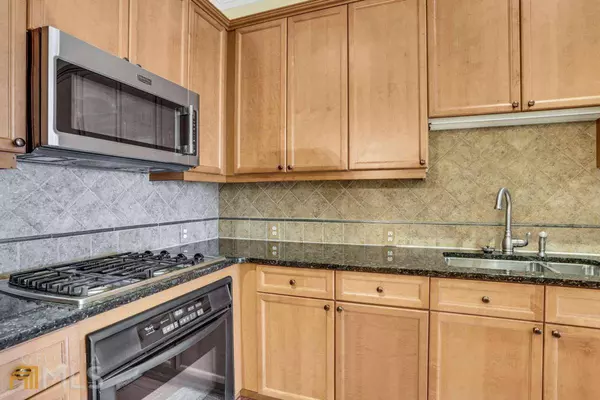 11 Perimeter CTR E #1212, Atlanta, GA 30346